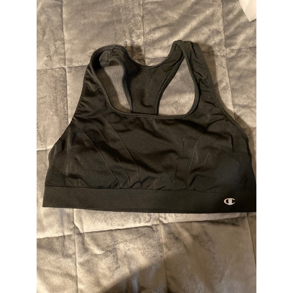 Champion Black Seamless Racerback Sports Bra Activewear Logo Medium Impact
0212